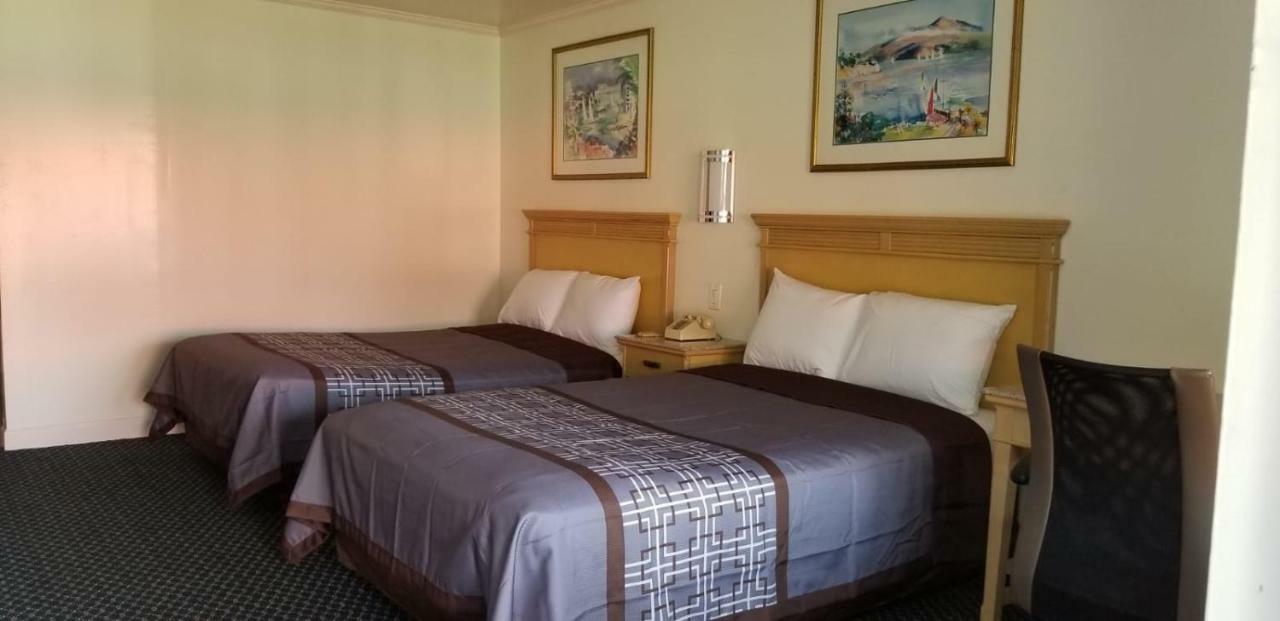 Budget Lodge Нюпорт Нюз Екстериор снимка